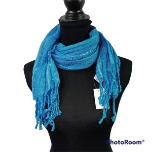 Lightweight Tassel / Fringe Design Blue Shimmery Scarf